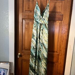 Elegant Green and Black Maxi Dress